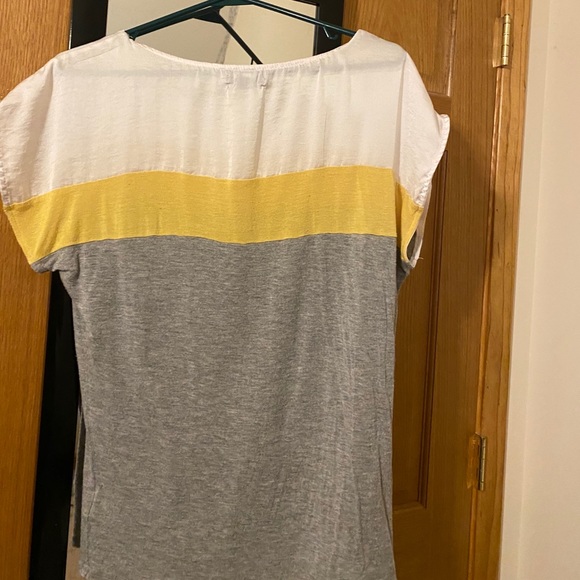 Blouse - Picture 2 of 3